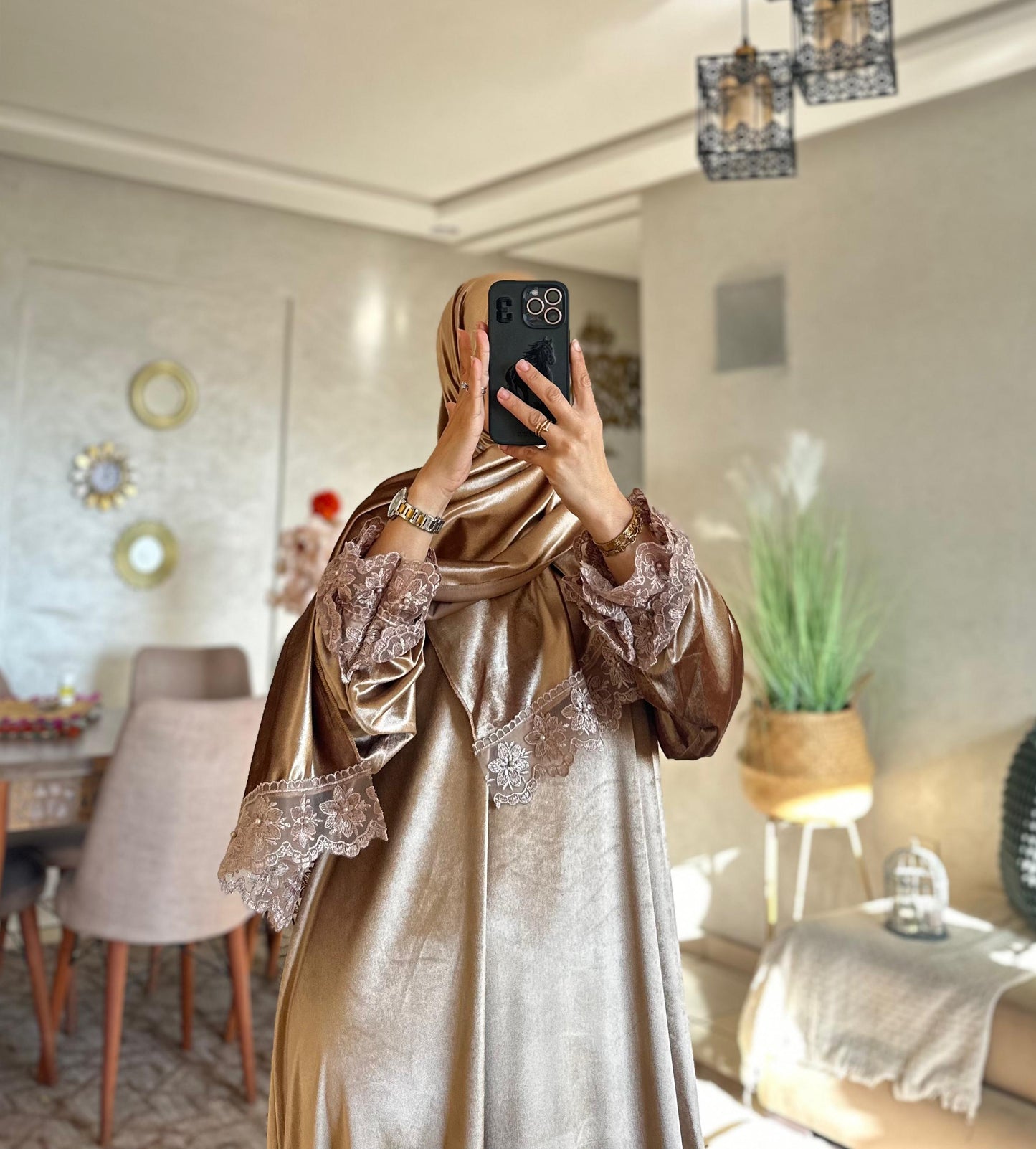Abaya Sultana