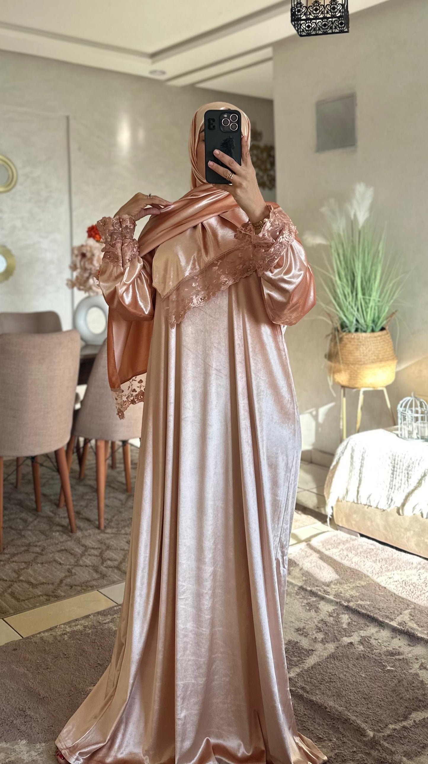 Abaya Sultana