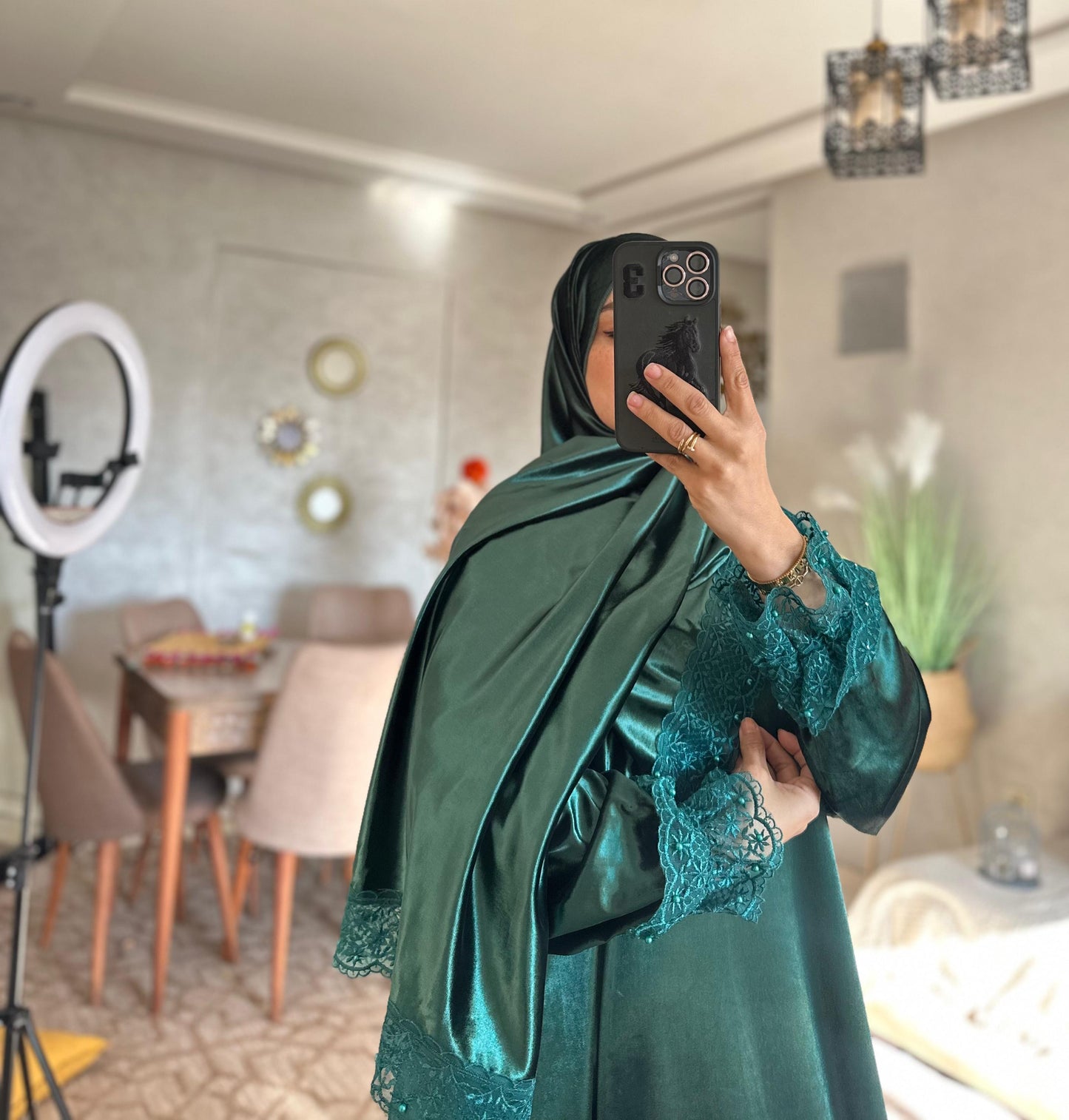 Abaya Sultana