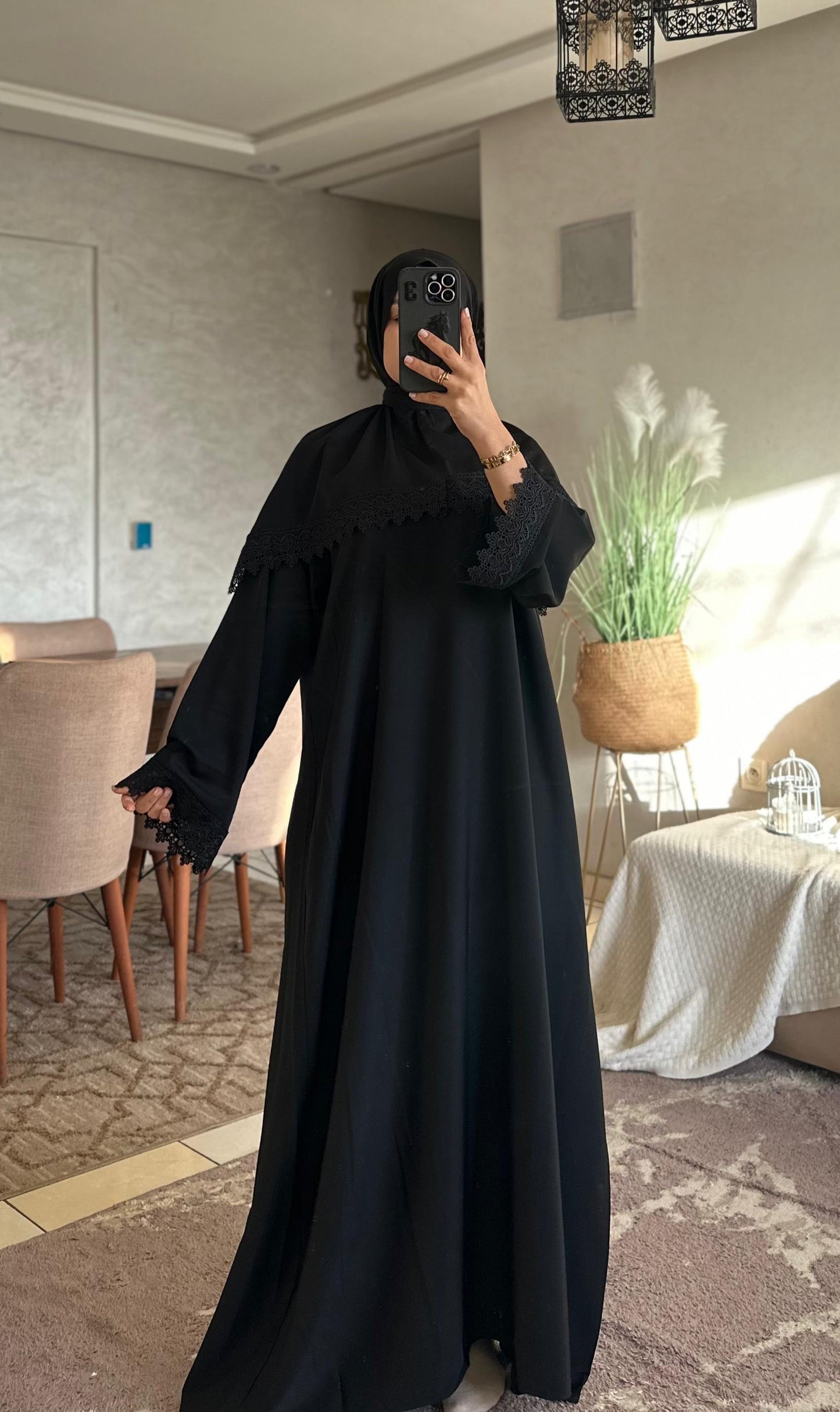 Abaya Nour