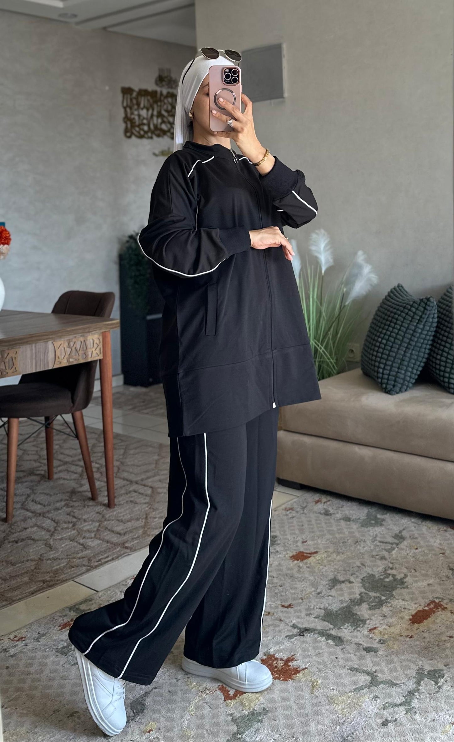 Survette Inaya Fashion