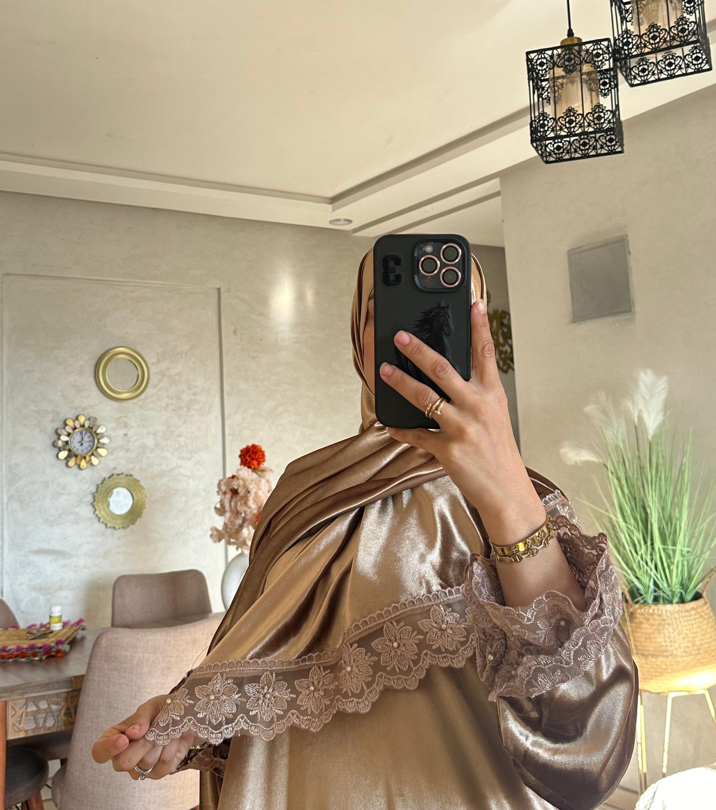 Abaya Sultana