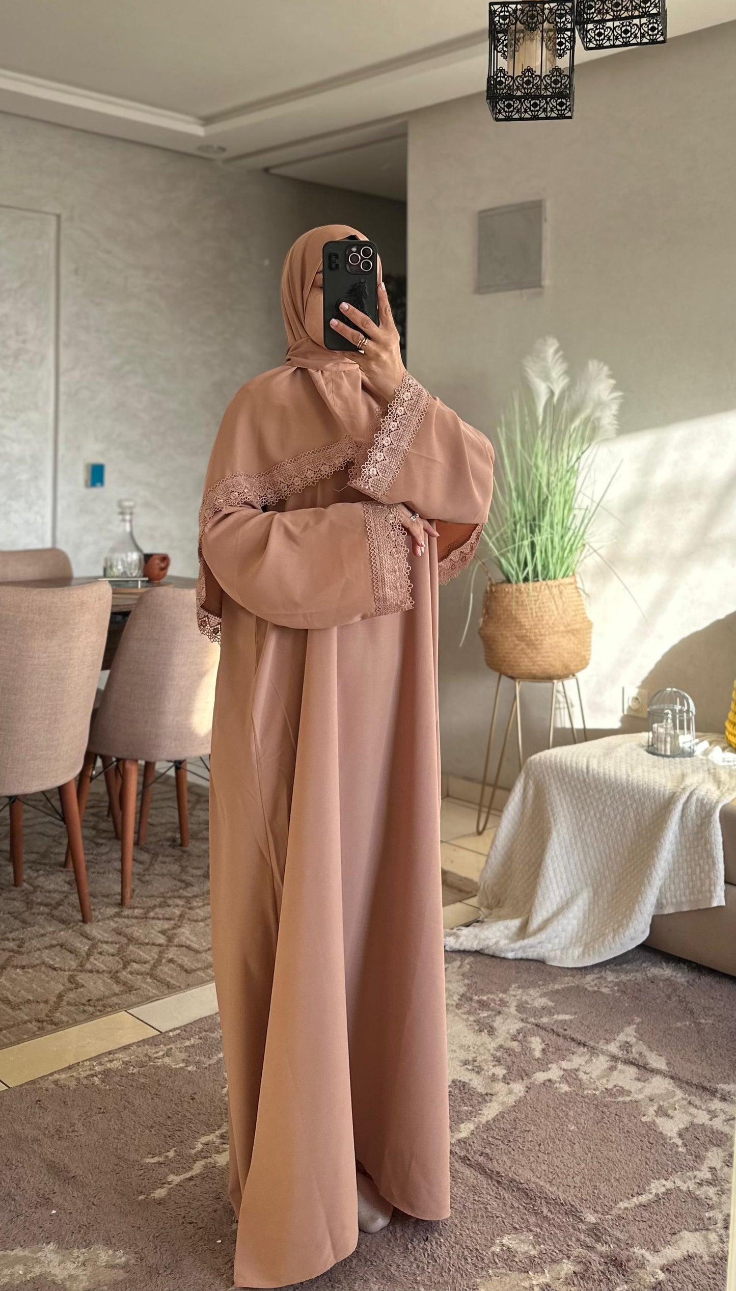 Abaya Nour